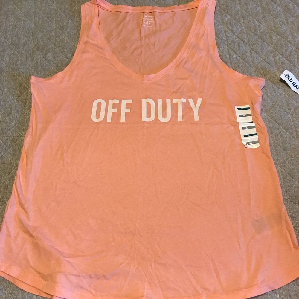 Old Navy Off Duty Graphic Tee - NWT - Size M